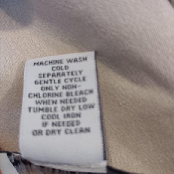 Carmen Ivory Faux Coat - Picture 3 of 6